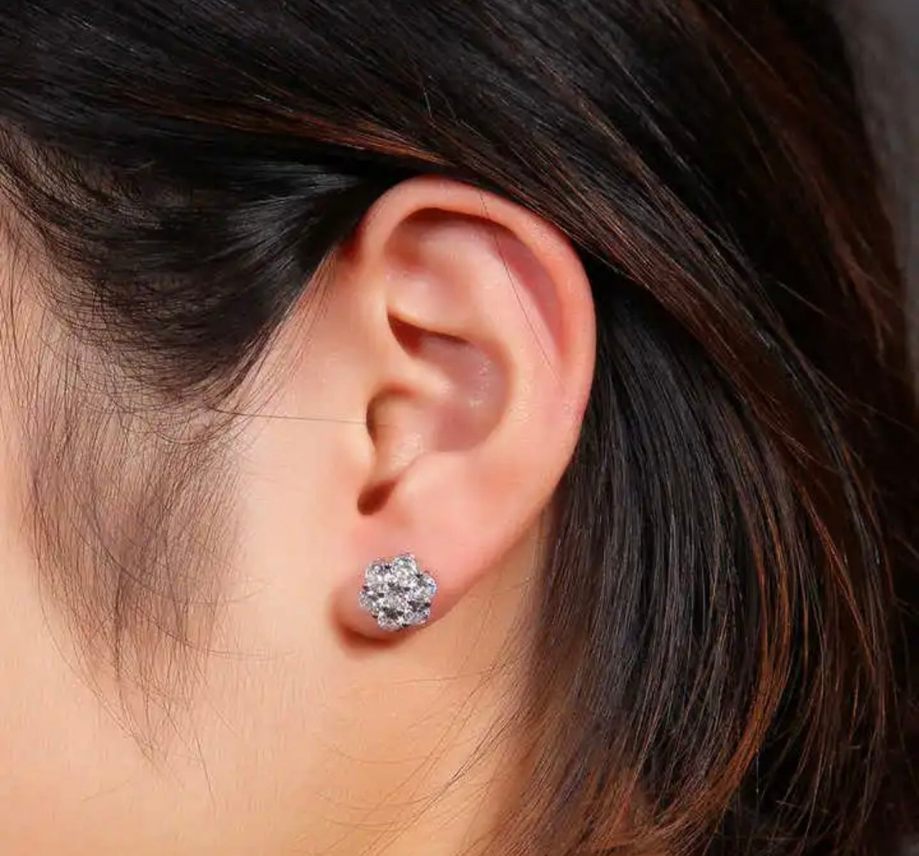 FLOWER STUD - 925 Sterling silver VVS Moissanite stud earrings