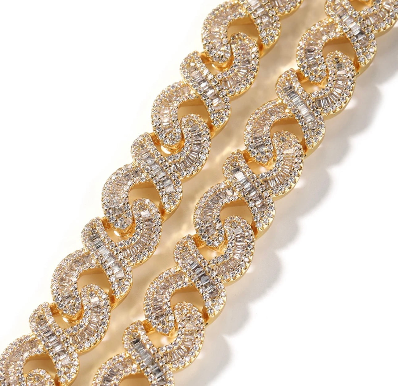 LUXXX 2.0- 12 mm Infinity link chain