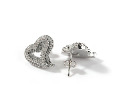 2HEARTS- 15.4 mm Heart shaped stud earrings