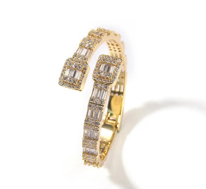 D SQUARED- 7.1 mm Square bangle bracelet
