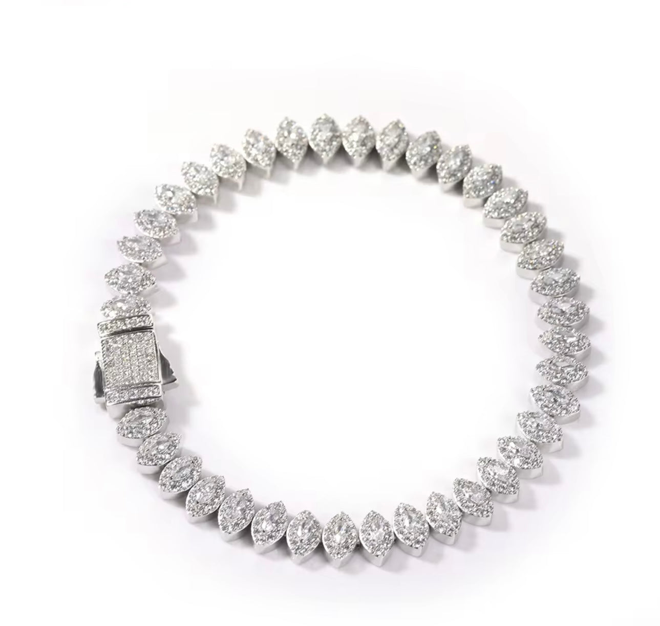 TEAR DROP - 8 mm Tear drop tennis chain