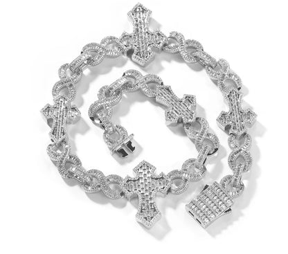 FIVE - 15 mm Infinty link cross cuban