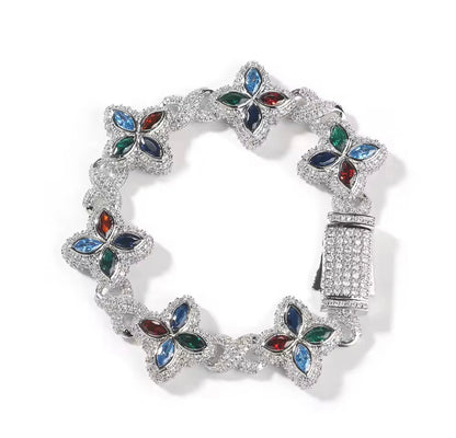 CLOVE- 19 mm Infinity link clover bracelet