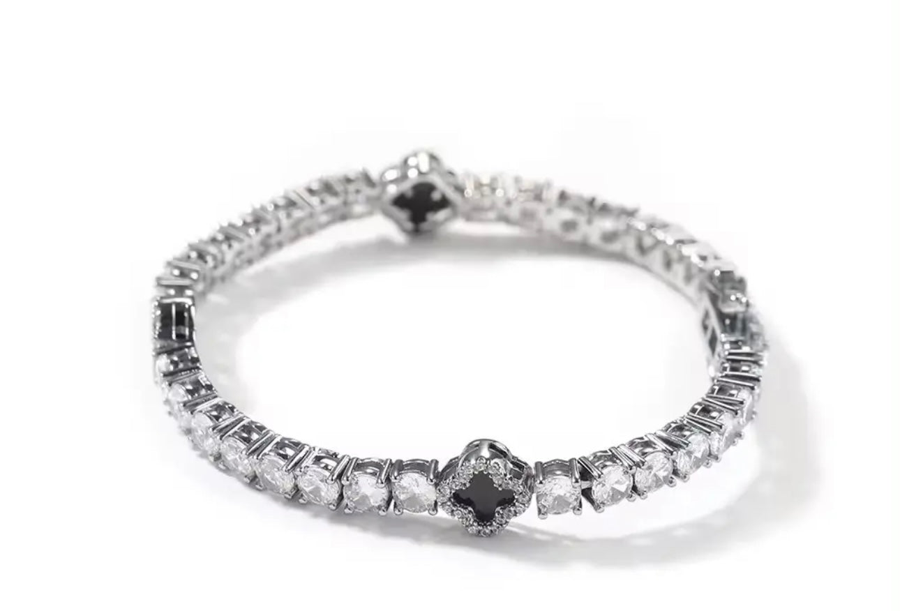 LUCKY- 4  mm Round stone clover tennis bracelet