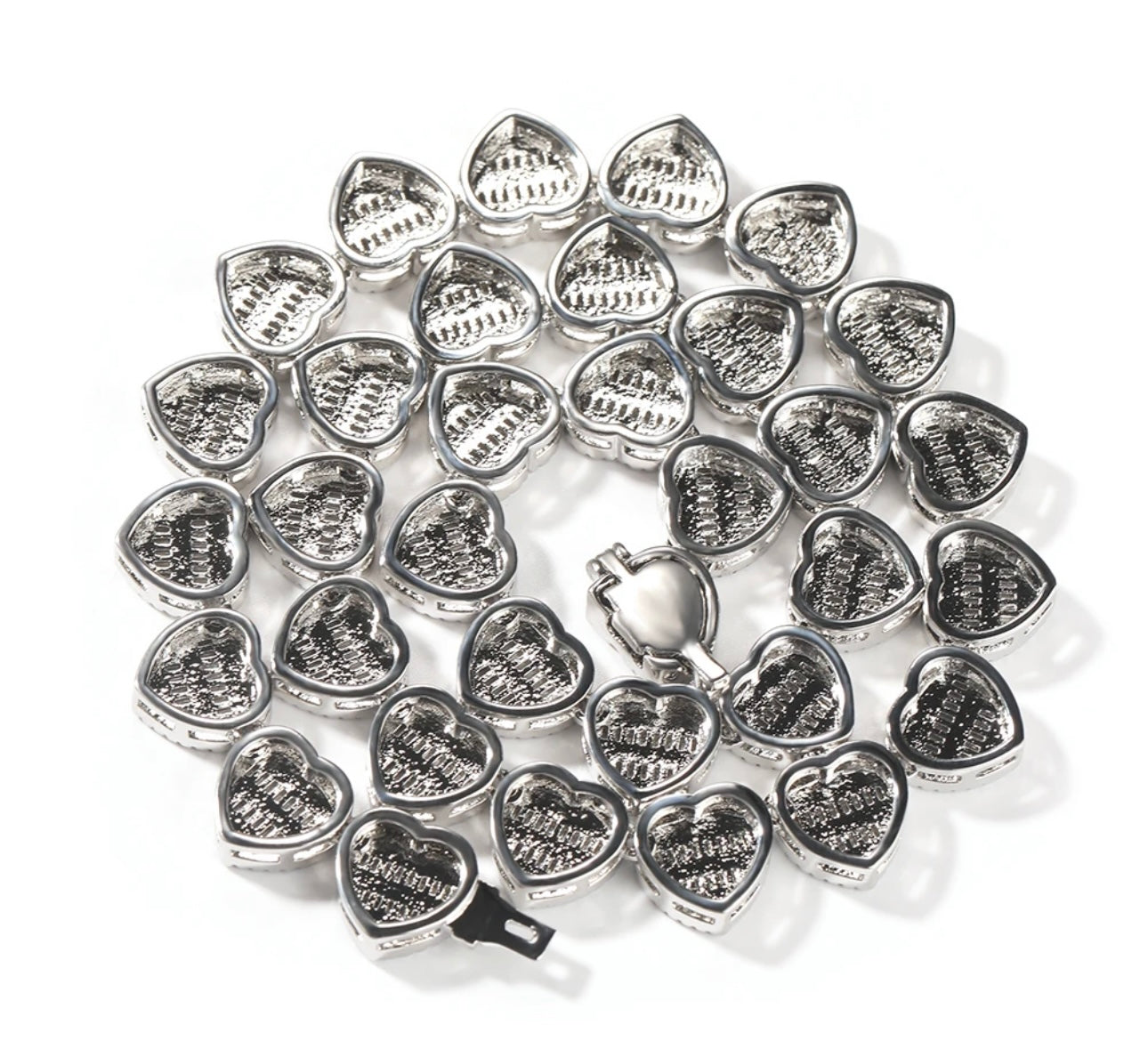HEART ON ICE- 12 mm baguette heart necklace