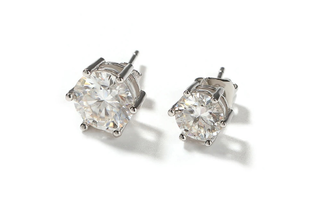 MOZAMBIQUE - 6 mm- 8 mm 925 sterling silver Moissanite stud earring