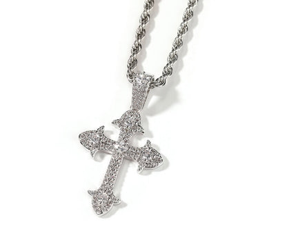 VINTAGE- 4.3 cm Vintage style mini cross