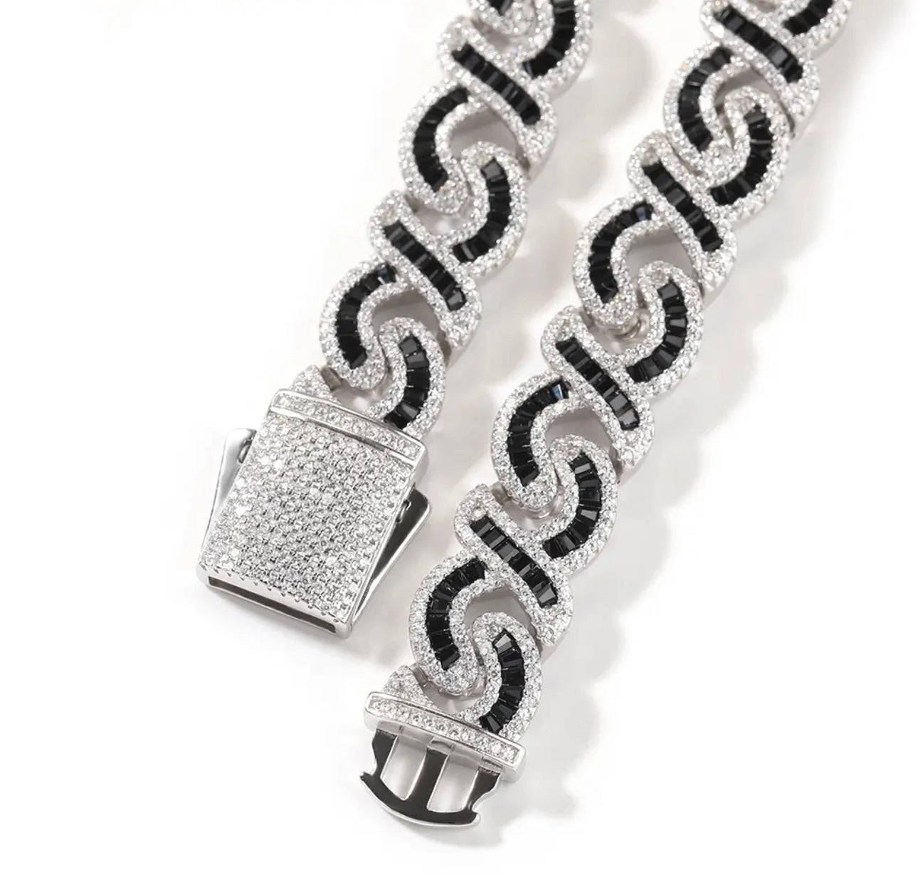 LOOT BRACELET - 12 mm Infinity link Cuban bracelet