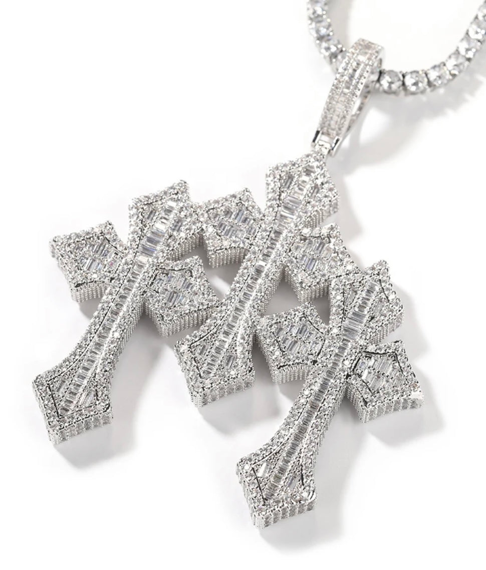 TRIO-  9.4 cm Three cluster cross pendant