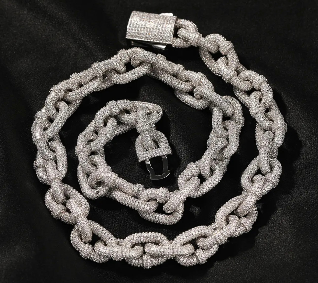 LOCKS- 14 mm Lock link Cuban link chain