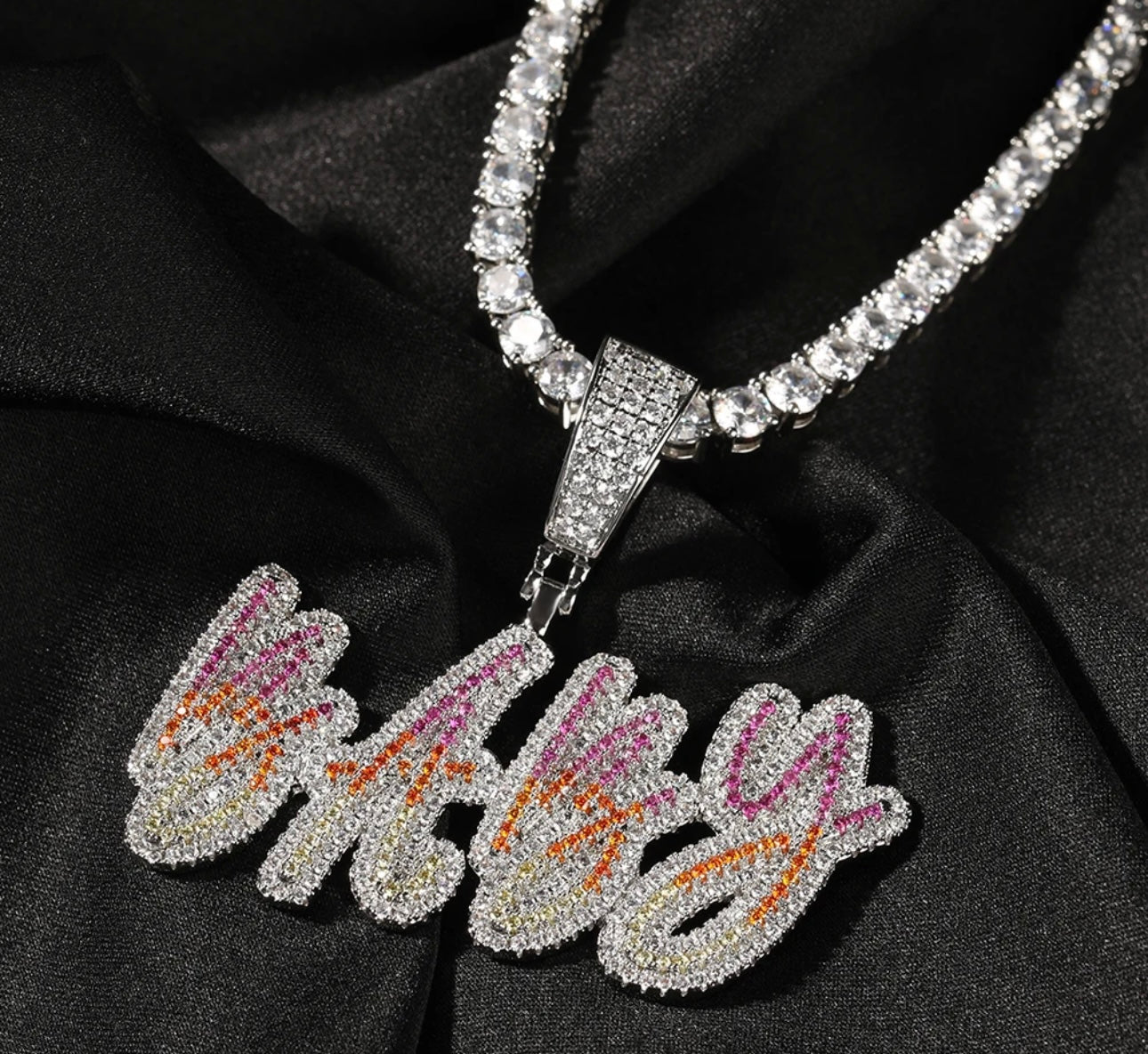 FIRE- 5.3 cm Three color gradient nameplate pendant