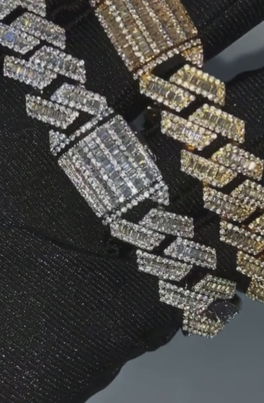 Twelve - 12 mm Box Clasp Cuban link Bracelet